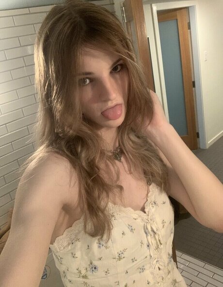 Crowbar Enjoyer art star galleries