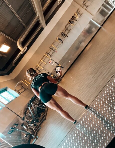 Ashley Kowalcyk xxx actress pics