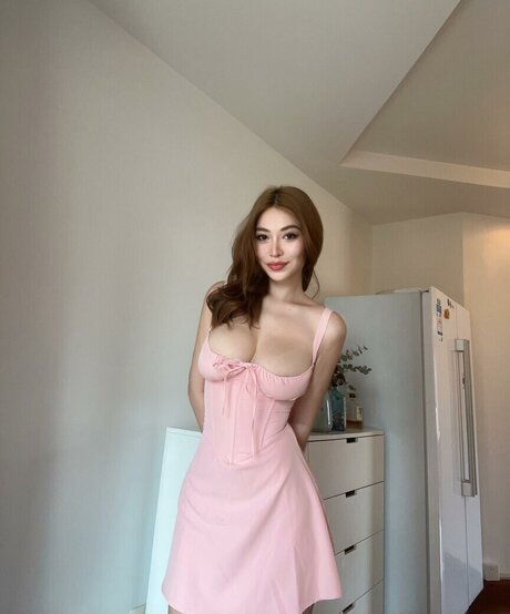 floralydo star pornographic image