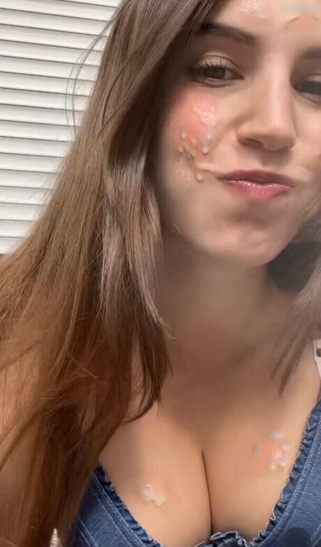 Yxnca fakes hot model photos