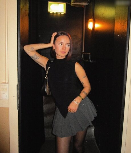 Hannaahcarolina pretty model photo