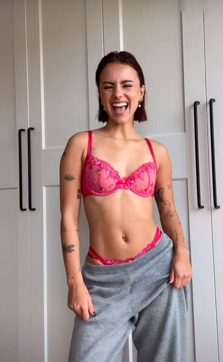 Hannaahcarolina model porn image