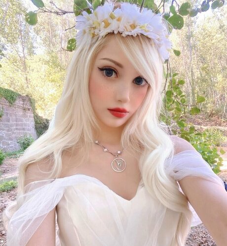 Marina Seren pretty star photo