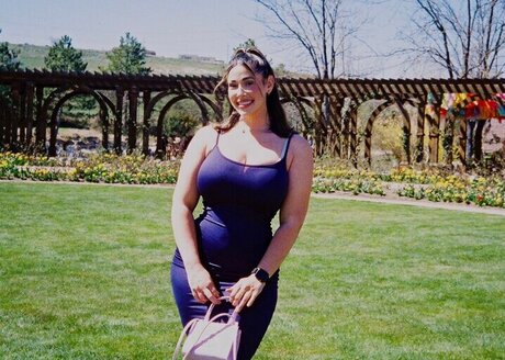 Nikoleashleyy sexy pornstar archive