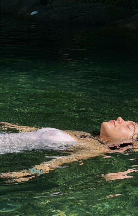 Leonie Buchegger beautiful pornstar pics