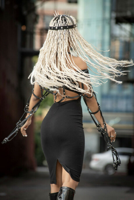 Honnete Bas best pornstar pics