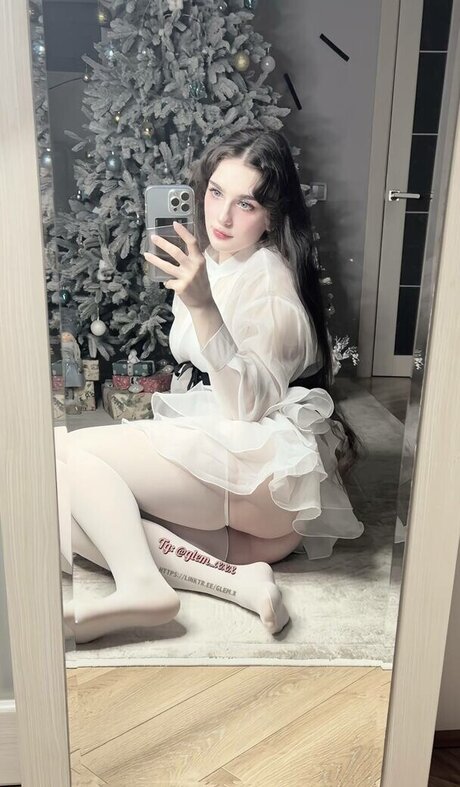 glemfeetx hot star pics