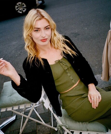 Sydney Lima nudes model picture