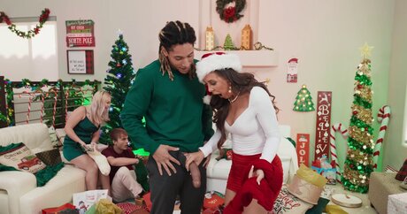 Rylee Blake adult star image