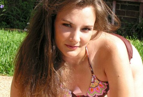 Southern Charms Reese model pretty photos