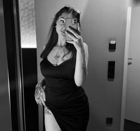 Kira Julie best model images