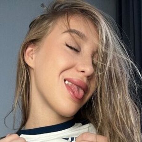 Adriana Lexy hd star pictures