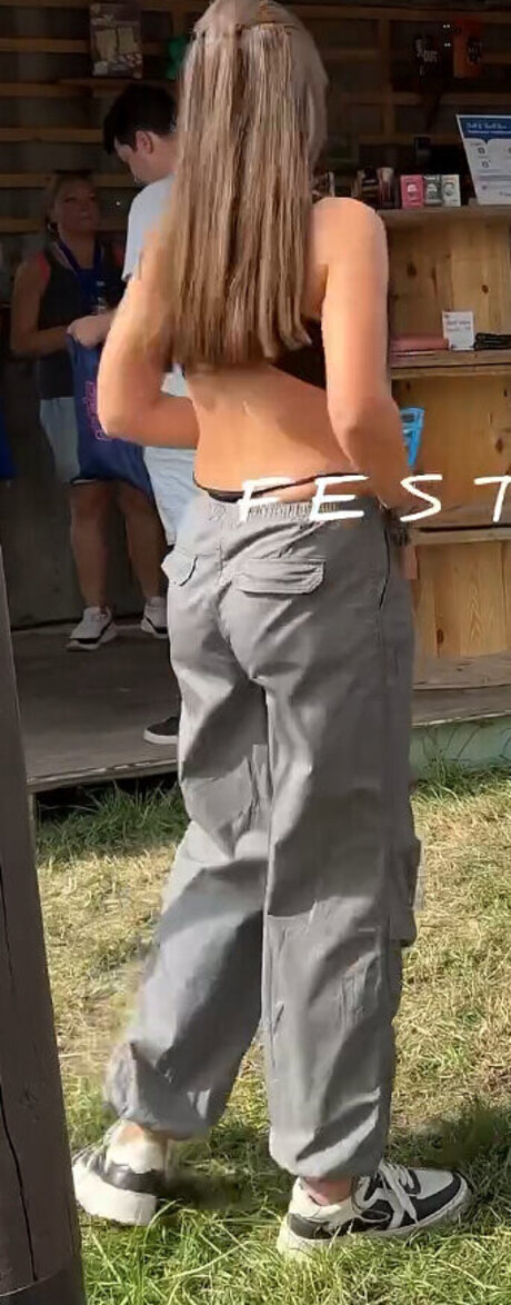 Kim F ngeling pornographic actress pictures