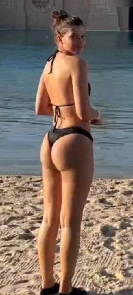 Chanel Silberberg star sex pictures