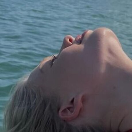 juliii fnk model art galleries