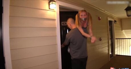 Alyssa Hart model hd pic