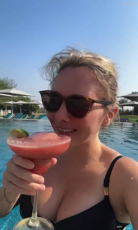 Jessi Faust exclusive star photos