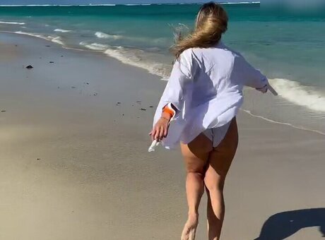 Jessi Faust exclusive actress pictures