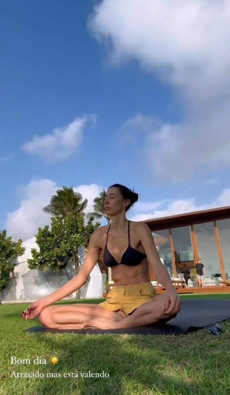 Sheilla Castro high quality star photos