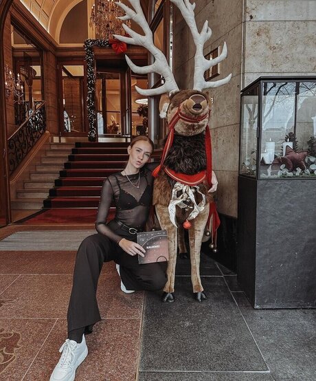 Sandra Hunke pornstar hot pics