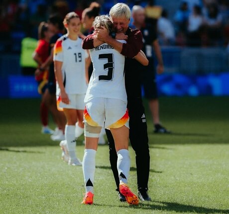 Kathrin Hendrich top pornstar pic