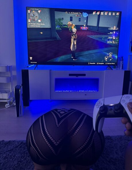 Trannyrudie high quality model photo