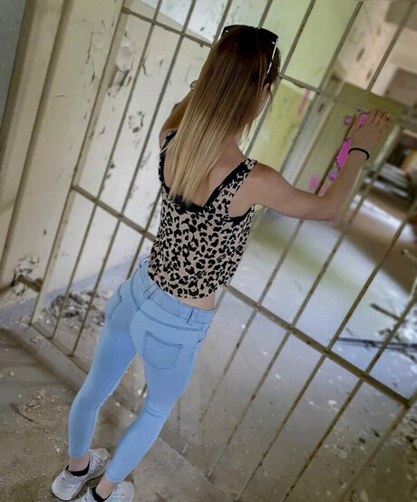 Mausistern model hot pics