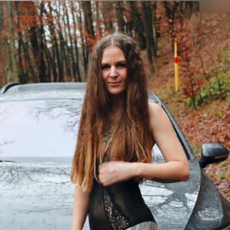 Anne Peisker model photos