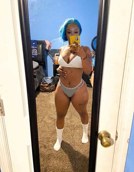 bighomietyni pornstar perfect picture