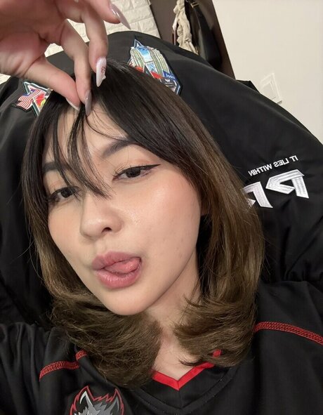 Swansage top actress pictures