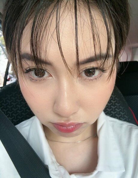 Swansage porn model archive