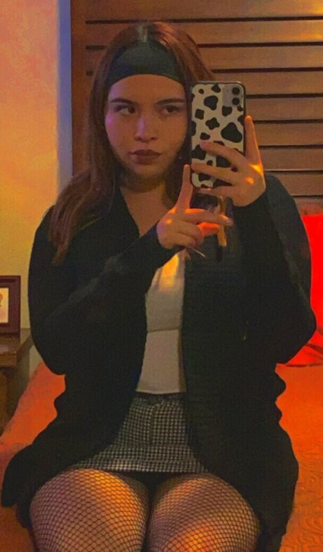 oldskoolgaby model naked pic