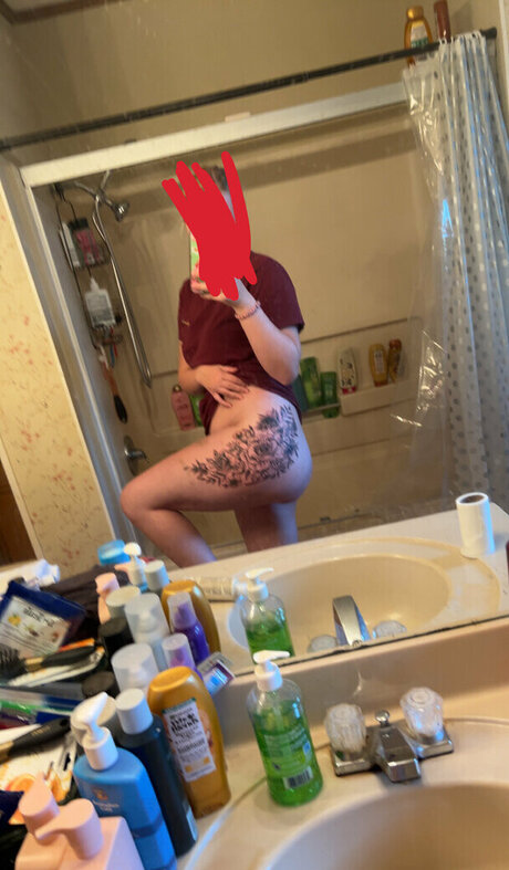 Zestywhitegirl Maria Moore xxx model images