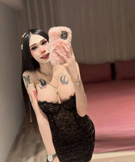 Natthrika model free photo