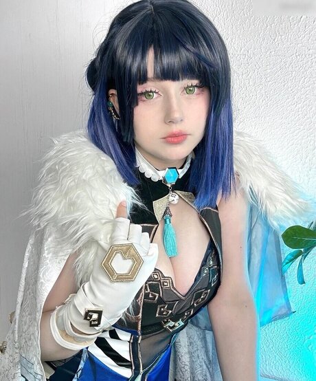 Mina min nudes actress pictures