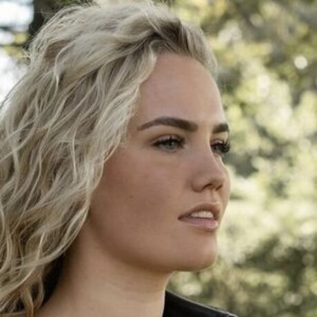 Roosjexb pornographic actress gallery