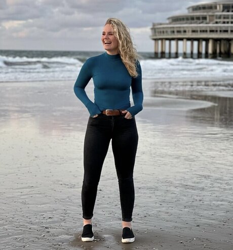 Roosjexb pornstar pic