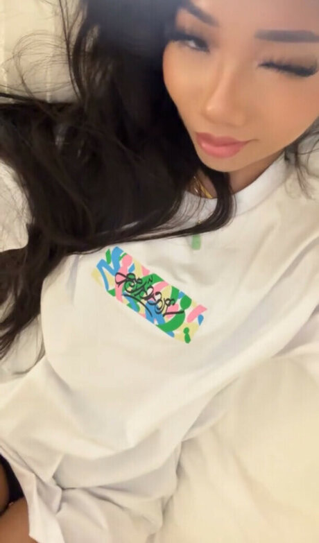 Eden Luong pornstar high quality pictures