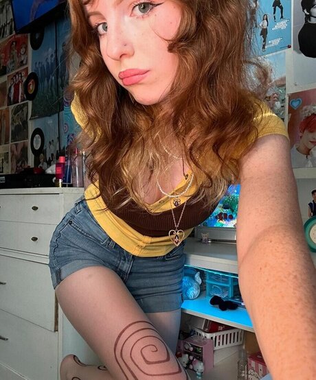 Spideryyem sex actress pic