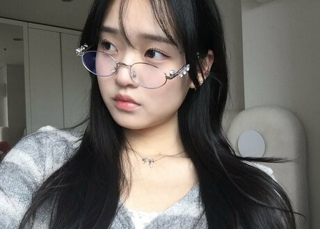 Saranghoe art actress galleries