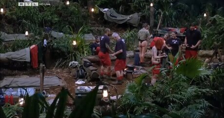 Ich bin ein Star Holt mich hier raus_ model pretty img