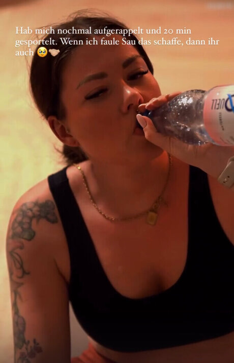 Die Meedtis xxx pornstar galleries