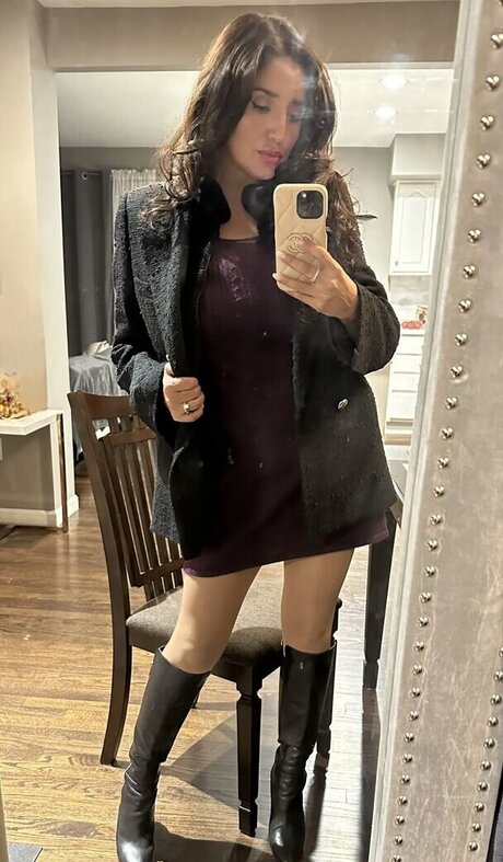 latinaseven7 perfect actress pictures