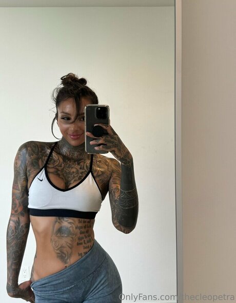 Cleo Petra pornstar best picture