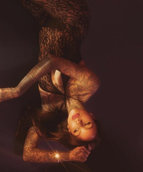 Cleo Petra exclusive pornstar pic