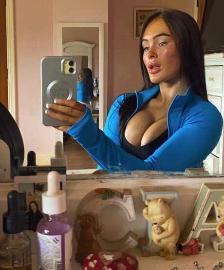 Ciara Wilmot model beautiful photos