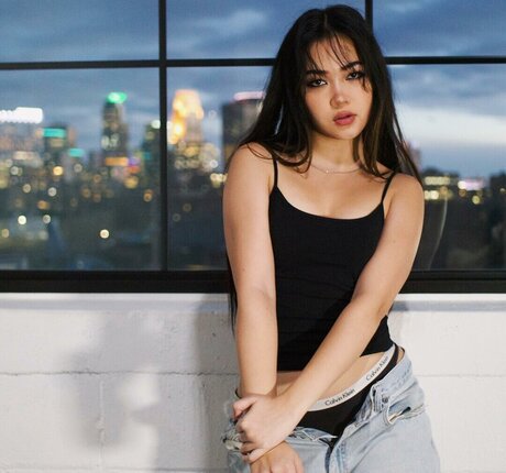 Choi Eun pornstar hot pictures