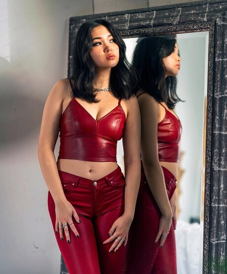 Choi Eun model erotic picture