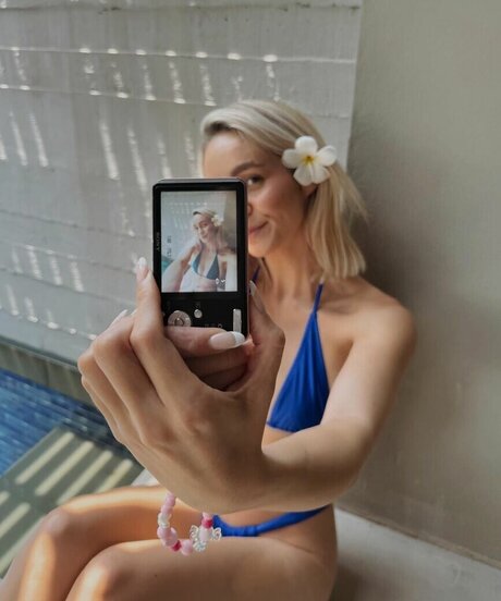 Tahnee Cook pretty actress image