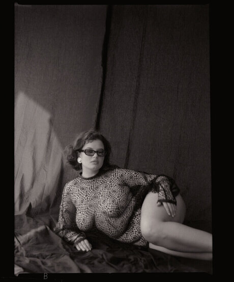 Sophia Voznyak nudes model photo